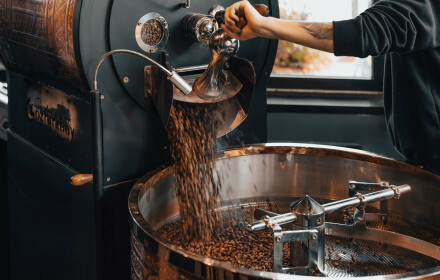 Stronghold - Kaip išsirinkti kavos skrudinimo aparatą kavos skrudinimo įmonei?